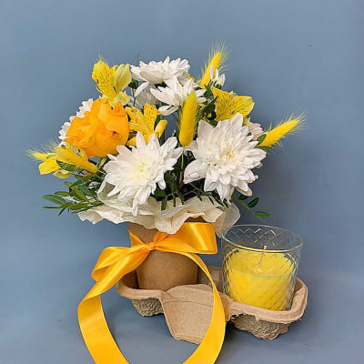 Сет "Солнечный". Набор стаканчики с цветами и аромасвечой 70337