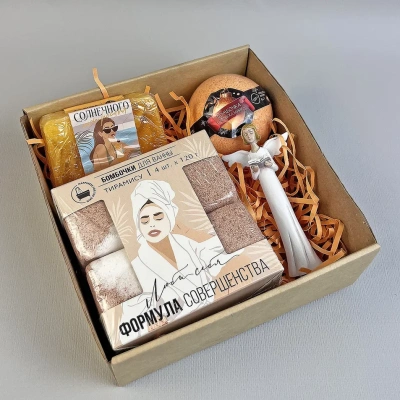 Подарочный набор "Леди совершенство" бомбочки для ванны, мыло, фигурка N 69387